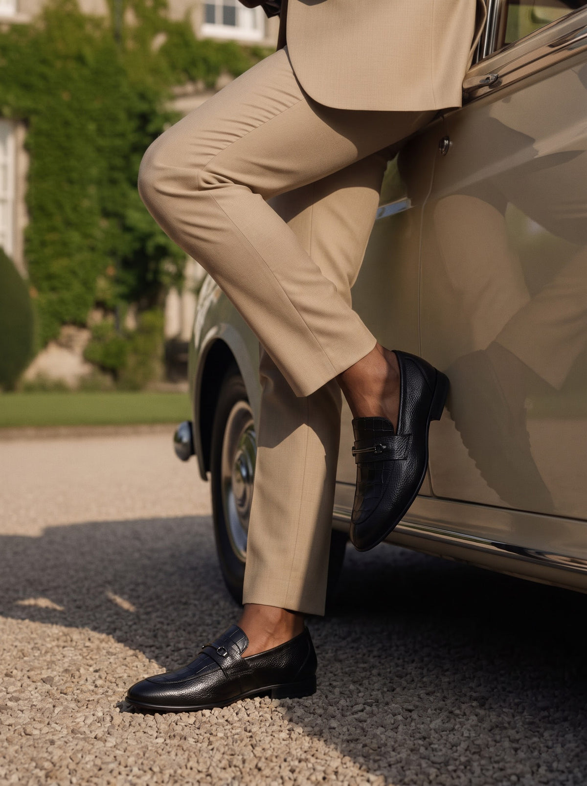 Zarvok - Black Croc-Detail Loafers